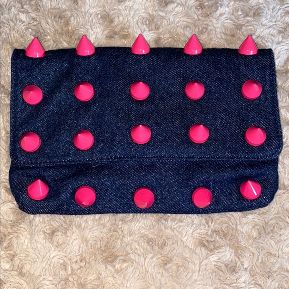3D spike Clutch